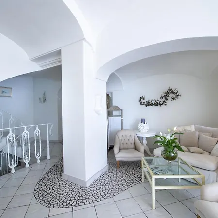 - Elio * 포지타노