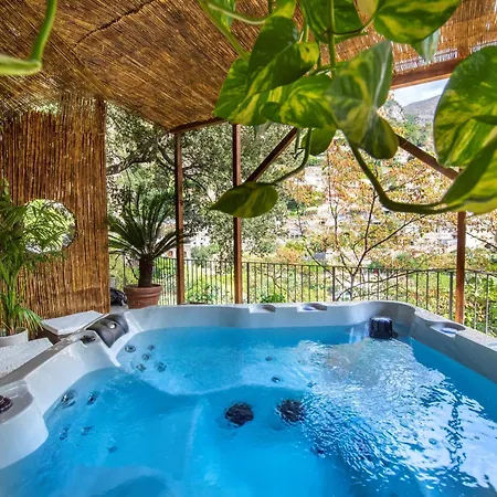 - Elio ヴィラ ポジターノ