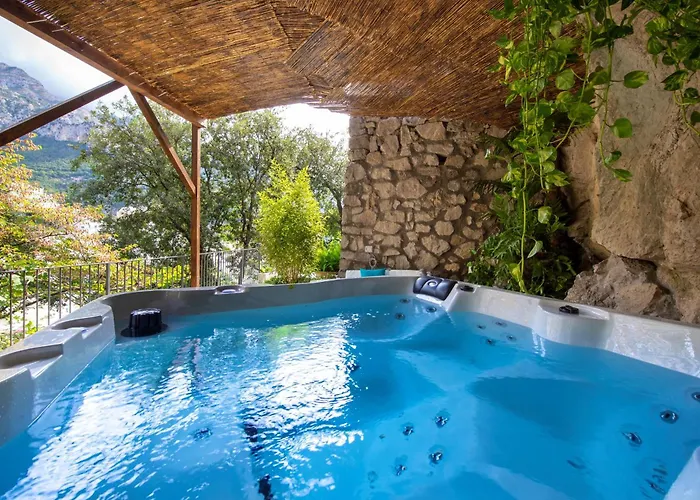 - Elio ポジターノ